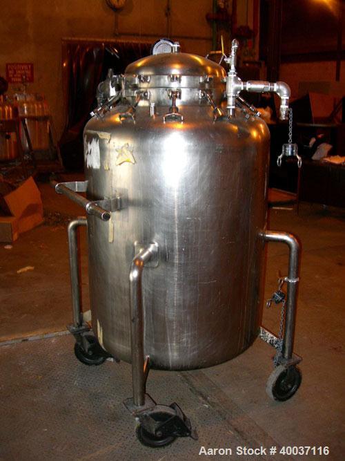 Used Used: Walker Stainless Pressure Tank, 150 gallon, 316 L stainless steel, vertical. 34" diameter x 39" straight side, dished top and bottom. Internal rated FV/120 psi at 300 deg.f.. Openings top ...