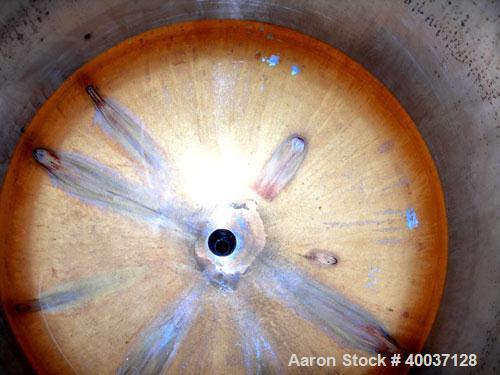 Used Used: Javo N.V. Alkmaar pressure tank, 100 gallon, stainless steel, vertical. 30" diameter x 30" straight side, dished top and bottom. Internal rated 50 psi at 300 degf.. 15" top manway with cov...