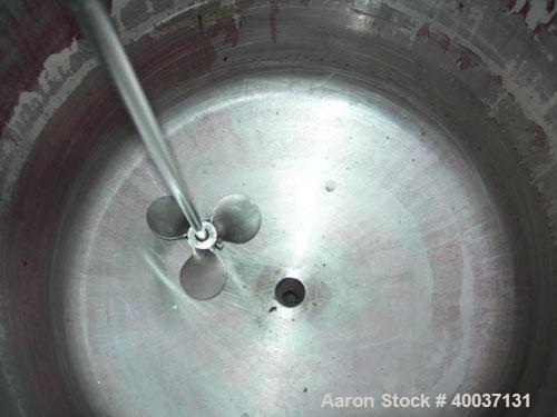 Used Used: Javo N.V. Alkmaar pressure tank, 100 gallon, stainless steel, vertical. 30" diameter x 30" straight side, dished top and bottom. Internal rated 50 psi at 300 degf.. Clamp on air operated L...