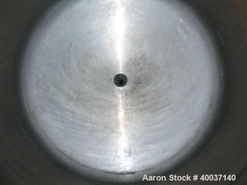 Used Used: Javo N.V. Alkmaar pressure tank, 100 gallon, stainless steel, vertical. 30" diameter x 30" straight side, dished top and bottom. Internal rated 50 psi at 300 degf.. 15" top manway with cov...