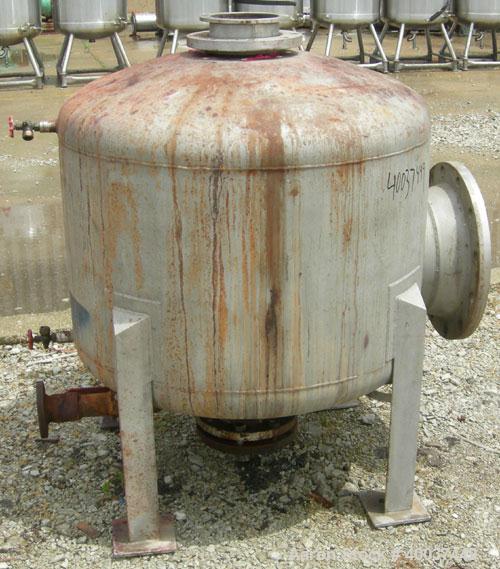 Used Douglas Brothers tank, 100 gallon, 321 stainless steel, vertical. 36" diameter x 24" straight side, dished top and bottom. Internal rated 14 psi at 325 deg.f.. Openings top 6", side 12",6", 6" c...