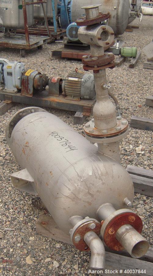 Used- Acme Industrial Pressure Tank, 44 gallon, stainless steel, vertical. Approximately 18" diameter x 36" straight side. D...