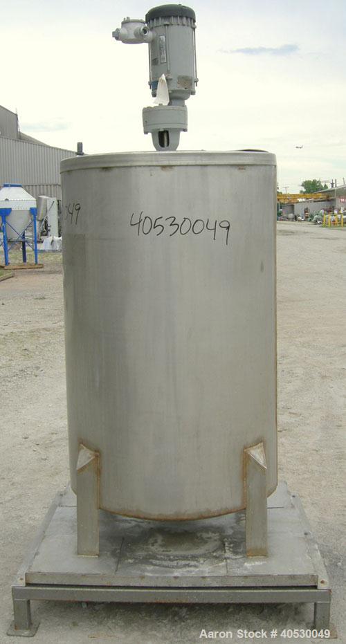Used - CMT Environmental Services Tank, 175 gallon, 304 stainless steel. Approximately 32" diameter x 48" straight side. Flat open top with a 1 piece cover, dished bottom. Top entering agitator, 3/4"...