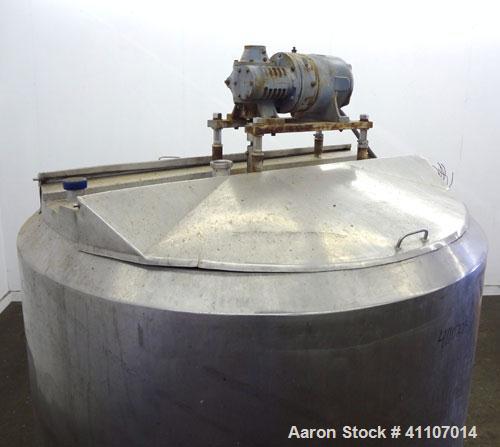Used 450 Gallon Stainless Steel Tank