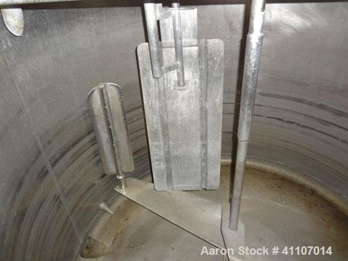 Used 450 Gallon Stainless Steel Tank