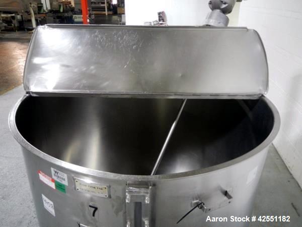 Used Bush Tank, 425 gallon, stainless steel construction, approximately 52" diameter x 48" straight side, open top with cover, flat slopping bottom, 2" bottom outlet, clamp on .5 hp, 230/460 volt Che...