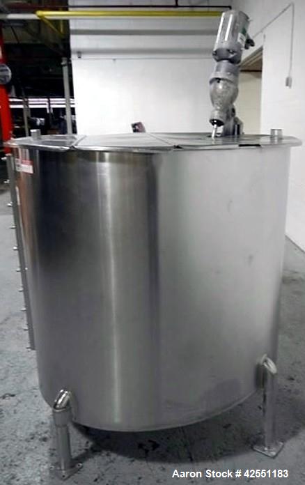 Used Bush Tank, 425 gallon, stainless steel construction, approximately 52" diameter x 48" straight side, open top with cover, flat slopping bottom, 2" bottom outlet, clamp on .5 hp, 230/460 volt Che...