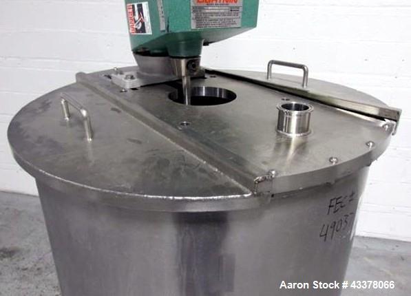 Used Tank, 100 Gallon, Stainless Steel. Approximately 30" diameter x 36" straight side, flat top, dished bottom, top entering 1.74 hp Lightnin agitator, model XD-174, with (3) tier (3) blade agitator...