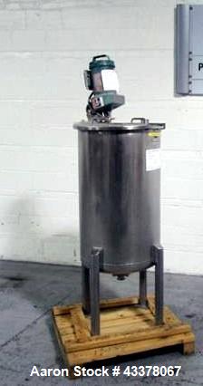 Used Flo Bin Mix Tank, 63 Gallon, Stainless Steel. Approximately 22" diameter x 36" straight side, open top with cover, dish bottom, 3 baffles, Lightnin clamp on agitator, model xd-87, .87 hp, 208-22...