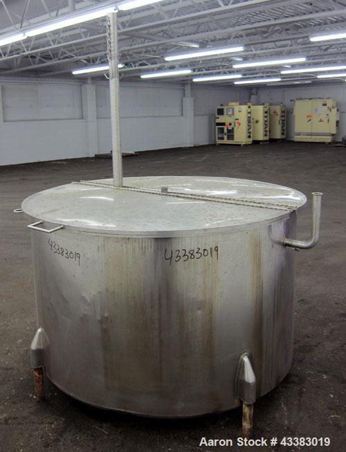 Used 450 Gallon Stainless Steel Tank