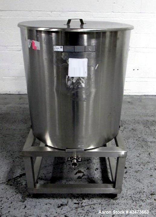 Used 75 gallon portable mix tank, stainless steel construction, 28" diameter x 30" straight side, open top, flat bottm, 1.5" center bottm outlet, on cart.