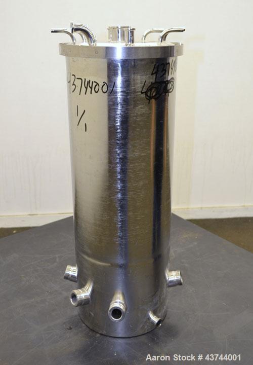 Used- 8-1/2 Gallon Stainless Steel Tank