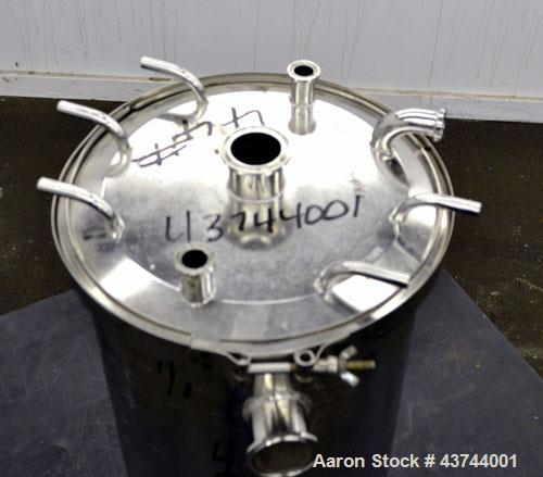 Used- 8-1/2 Gallon Stainless Steel Tank