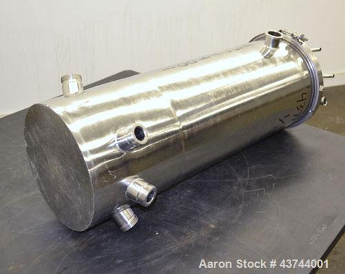 Used- 8-1/2 Gallon Stainless Steel Tank