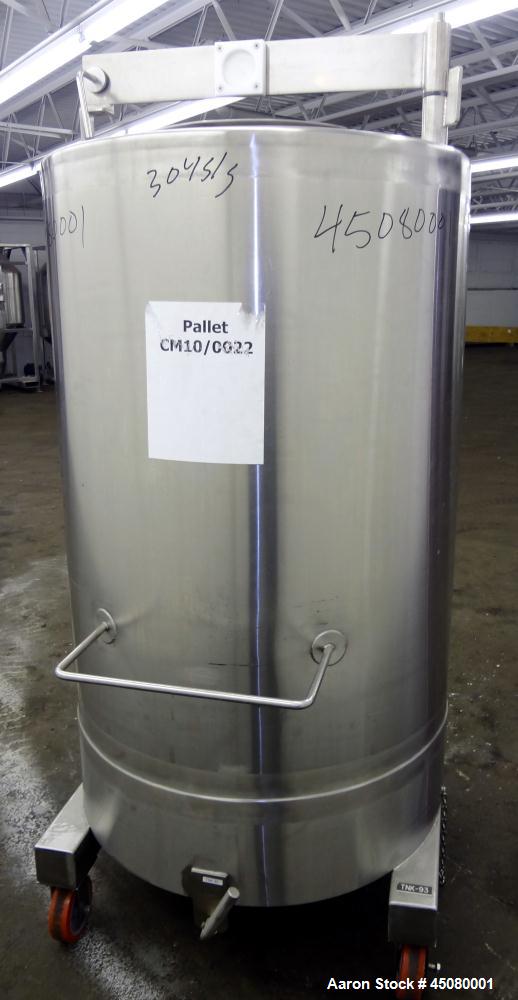 Used 200 Gallon Stainless Steel Tank