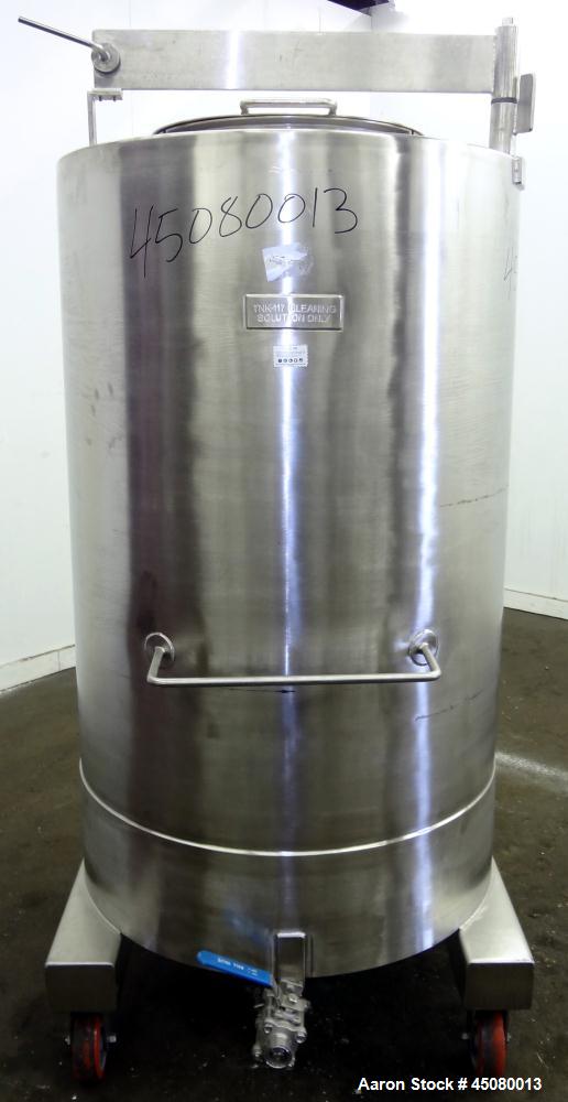 Used 200 Gallon Stainless Steel Tank