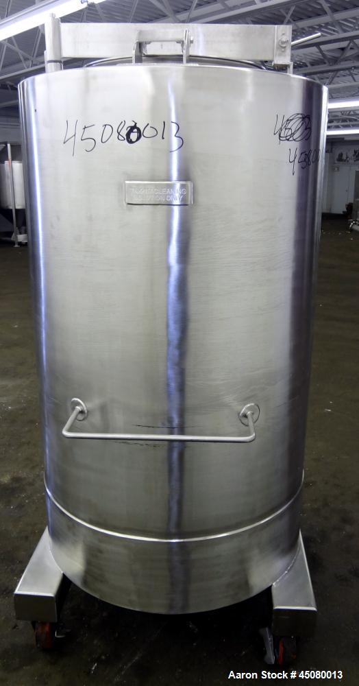 Used 200 Gallon Stainless Steel Tank