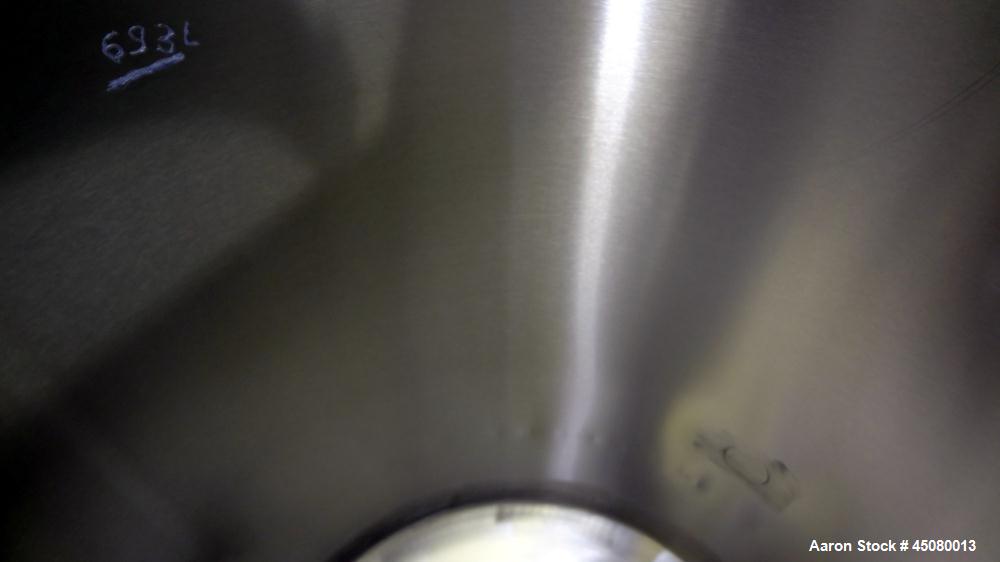 Used 200 Gallon Stainless Steel Tank