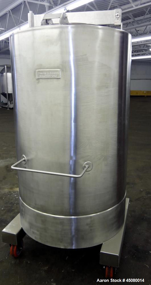 Used 200 Gallon Stainless Steel Tank