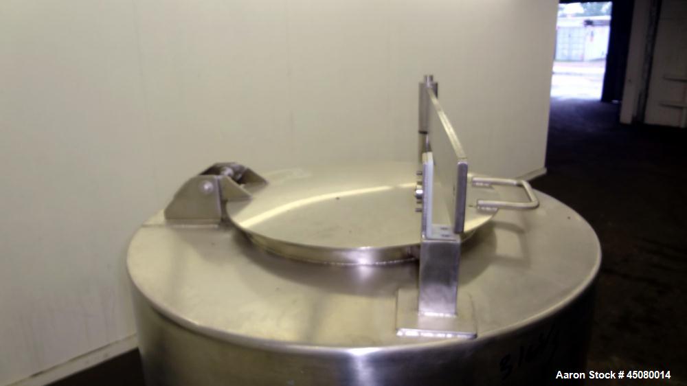 Used 200 Gallon Stainless Steel Tank