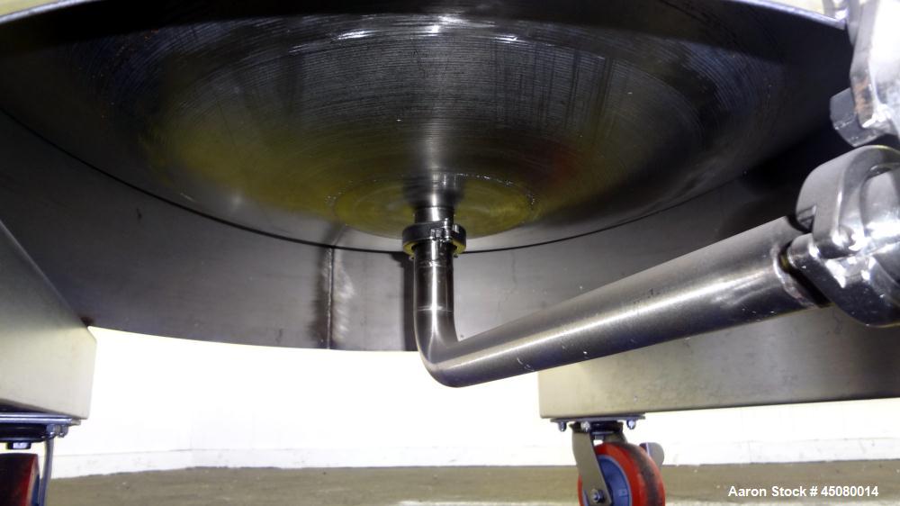 Used 200 Gallon Stainless Steel Tank