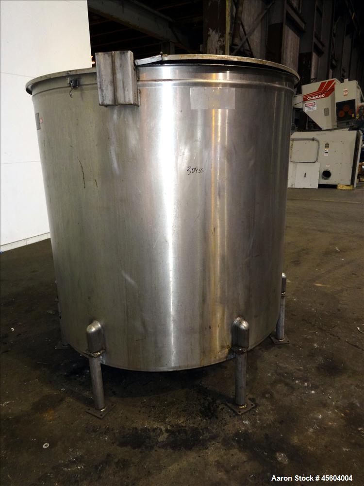 Used 450 Gallon Stainless Steel Tank