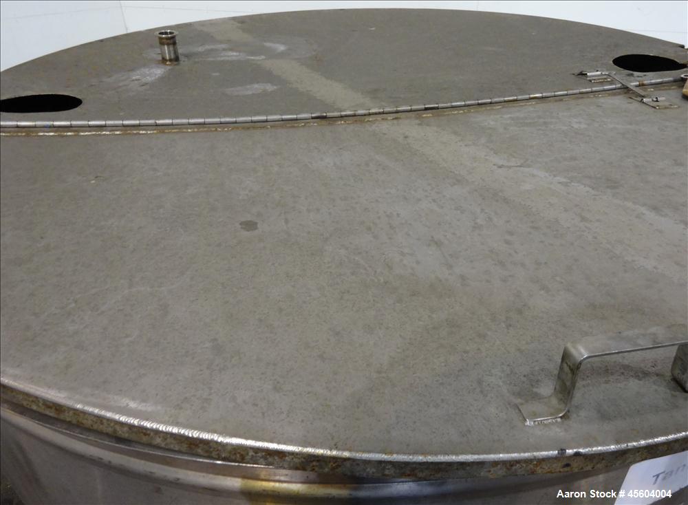 Used 450 Gallon Stainless Steel Tank