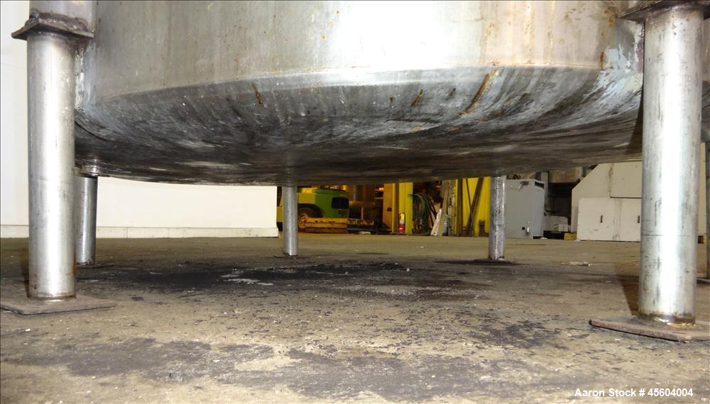 Used 450 Gallon Stainless Steel Tank