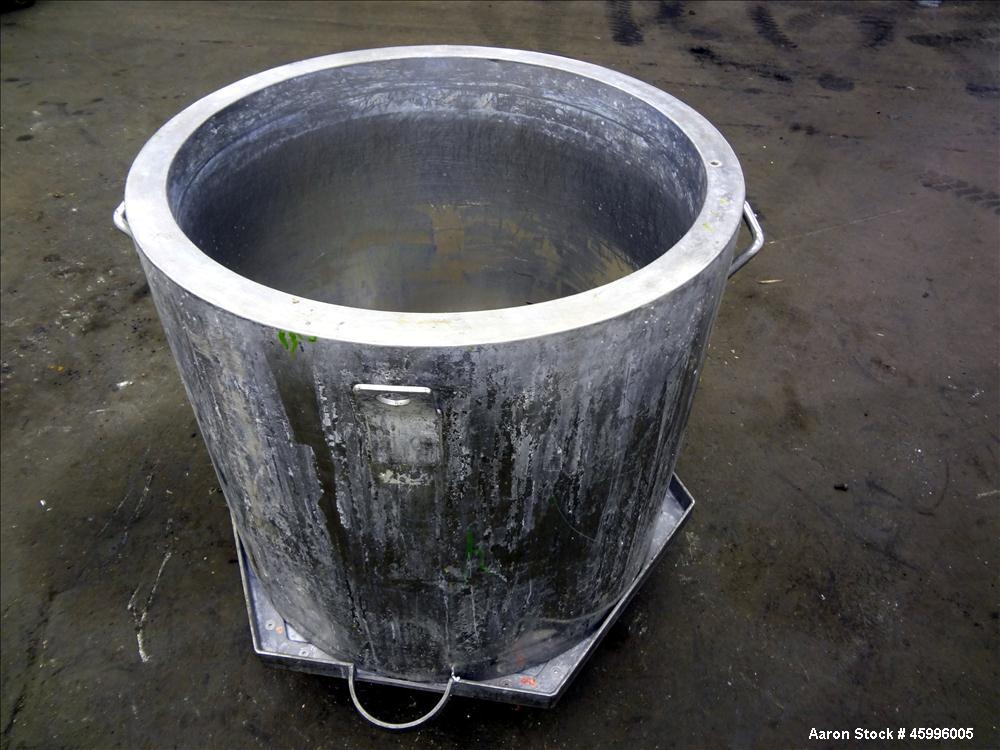 Used Tank, Approximate 60 Gallon, 304 Stainless Steel, Vertical.