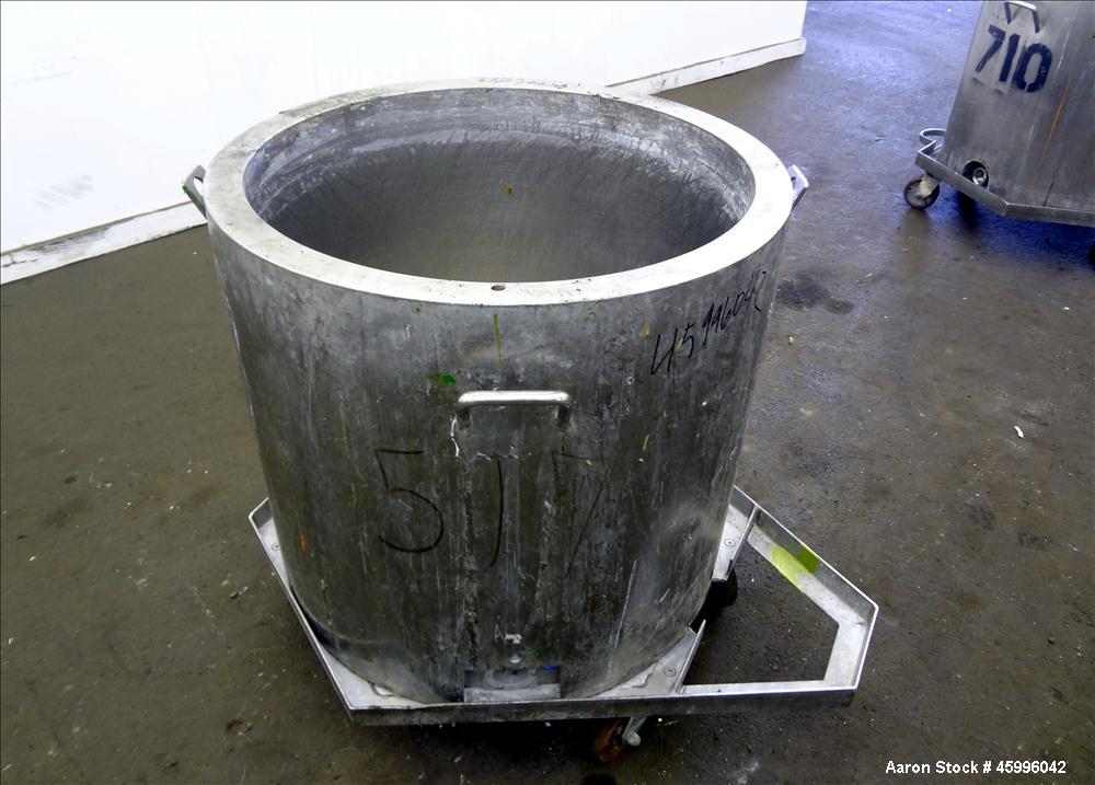 Used- Tank, Approximate 60 Gallon, 304 Stainless Steel, Vertical.