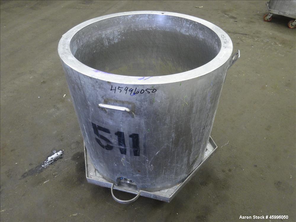 Used Tank, Approximate 60 Gallon, 304 Stainless Steel, Vertical.