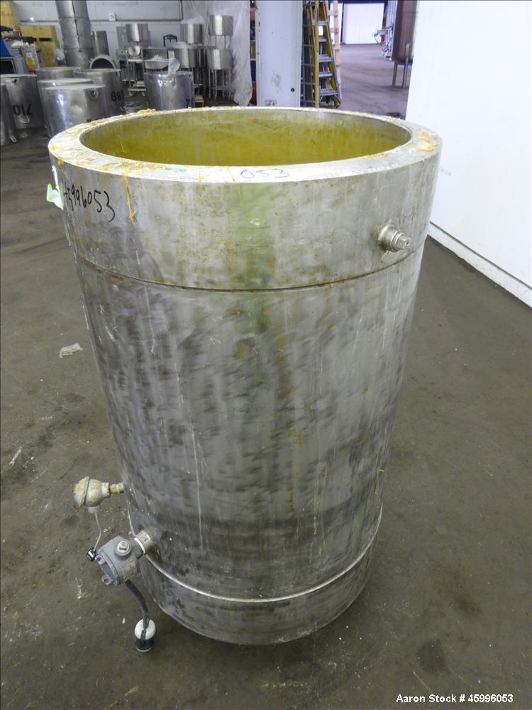 Used- Tank, Approximate 50 Gallon, 304 Stainless Steel, Jacketed, Vertical. 24" Diameter x 27" straight side. Open top, dish...