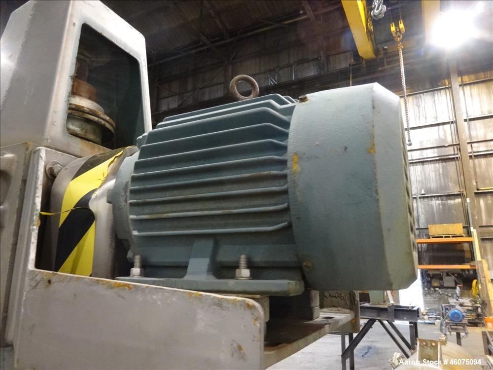 Used Agitated Tank, 425 Gallon, 304 Stainless Steel, Vertical. Approximate 36" diameter x 96" straight side. Dished top and bottom. Top entering Lightnin agitator, model 82-QS-5, serial# 8524759201, ...