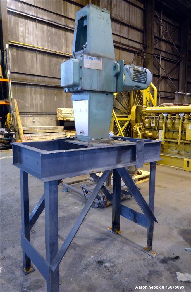 Used Agitated Tank, 425 Gallon, 304 Stainless Steel, Vertical.