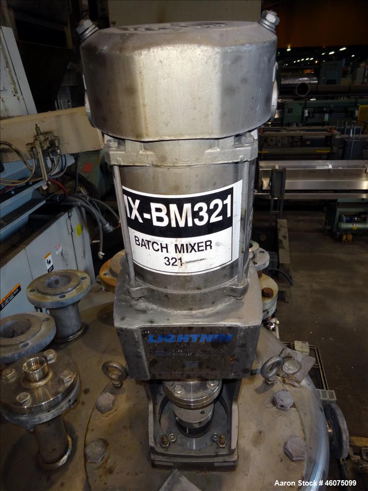 Used Tank, 225 Gallon, 304 Stainless Steel, Vertical. Approximate 42" diameter x 34" straight side, dished top & bottom. Off center top entering Lightnin agitator, model XJSS, serial# R0060117001. Ap...