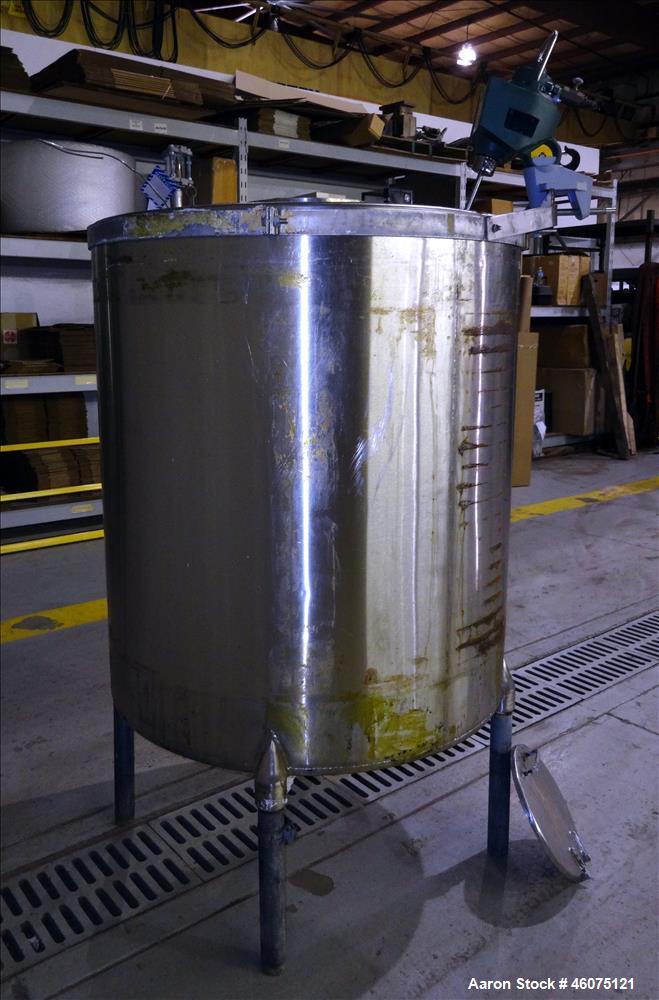 Used- Tank, Approximate 300 Gallon, 304 Stainless Steel, Vertical. Approximate 44" diameter x 50" straight side, flat top, c...