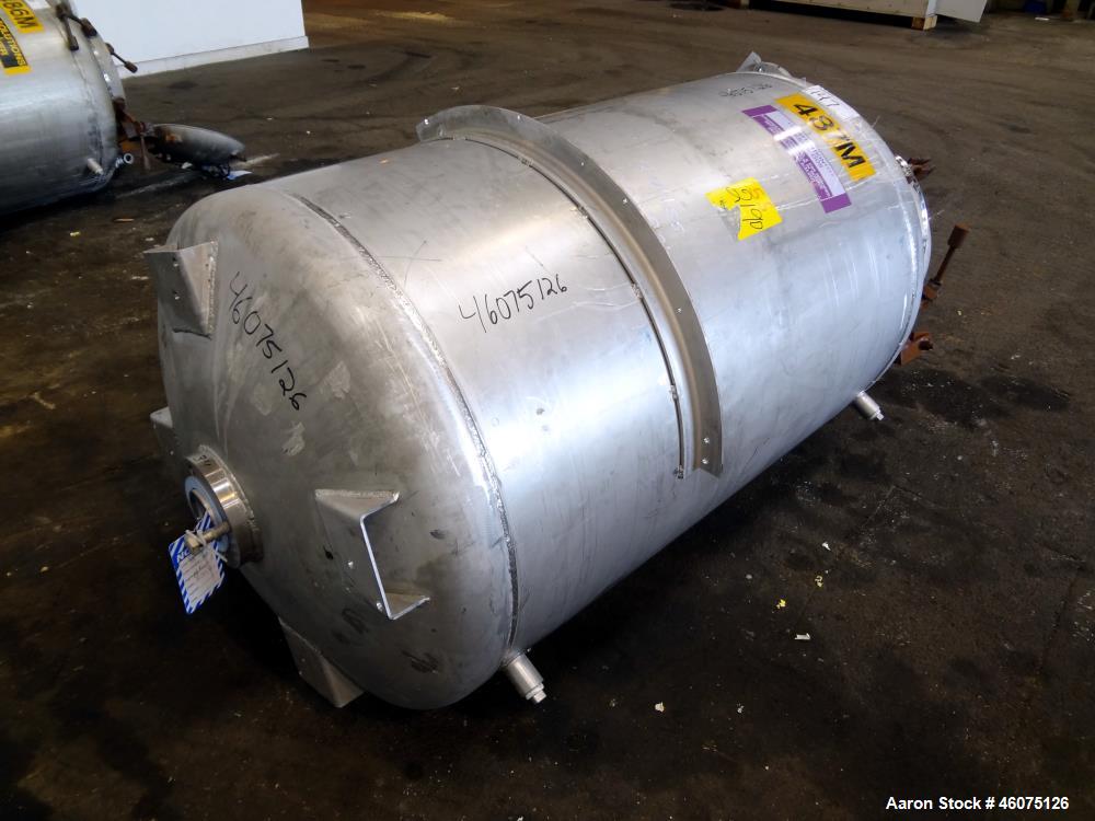 Used Tank, 225 Gallon, 304 Stainless Steel, Vertical. Approximate 36" diameter x 48" straight side, dished top & bottom. Shaft and 3 blade turbine, no agitator. Top openings: 18" man way with cover, ...