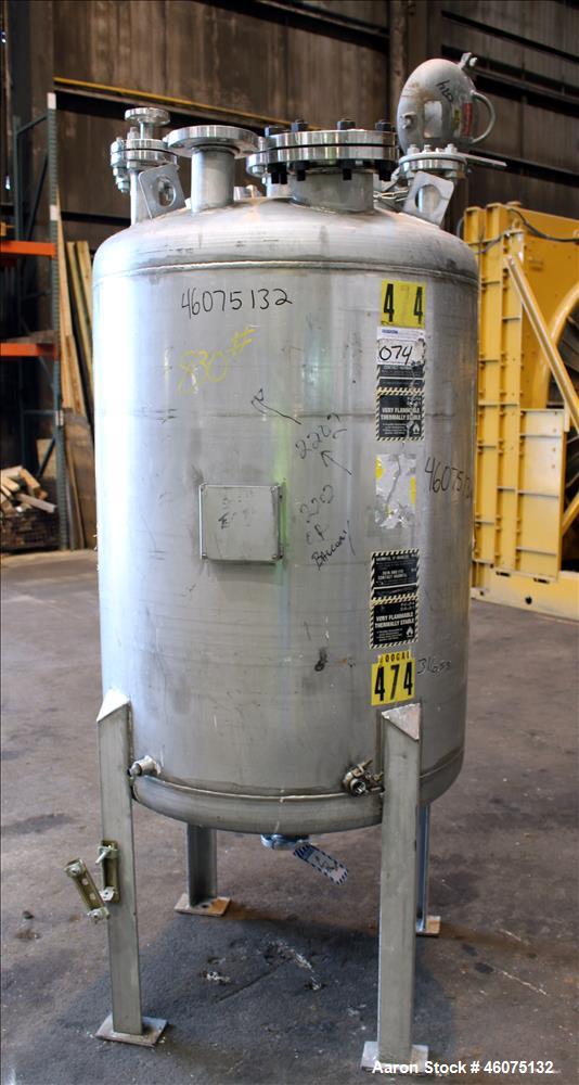 Used Tank, 200 Gallon, 316 Stainless Steel, Vertical. Approximate 36" diameter x 43" straight side, dished top & bottom. Openings top: 10" hand hole with hinged cover, (1) 6", (1) 4" sight glass, (2)...