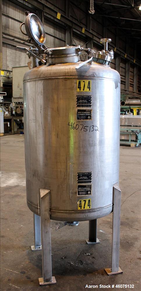 Used Tank, 200 Gallon, 316 Stainless Steel, Vertical. Approximate 36" diameter x 43" straight side, dished top & bottom. Openings top: 10" hand hole with hinged cover, (1) 6", (1) 4" sight glass, (2)...