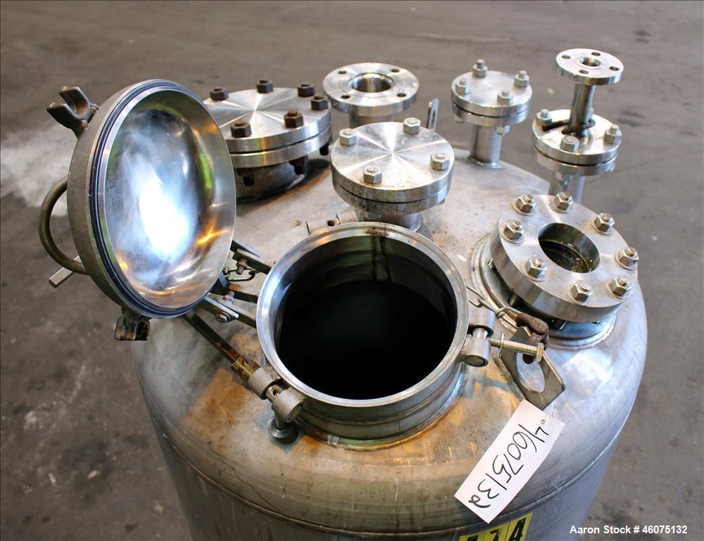 Used Tank, 200 Gallon, 316 Stainless Steel, Vertical. Approximate 36" diameter x 43" straight side, dished top & bottom. Openings top: 10" hand hole with hinged cover, (1) 6", (1) 4" sight glass, (2)...