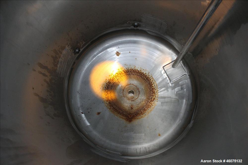 Used Tank, 200 Gallon, 316 Stainless Steel, Vertical. Approximate 36" diameter x 43" straight side, dished top & bottom. Openings top: 10" hand hole with hinged cover, (1) 6", (1) 4" sight glass, (2)...