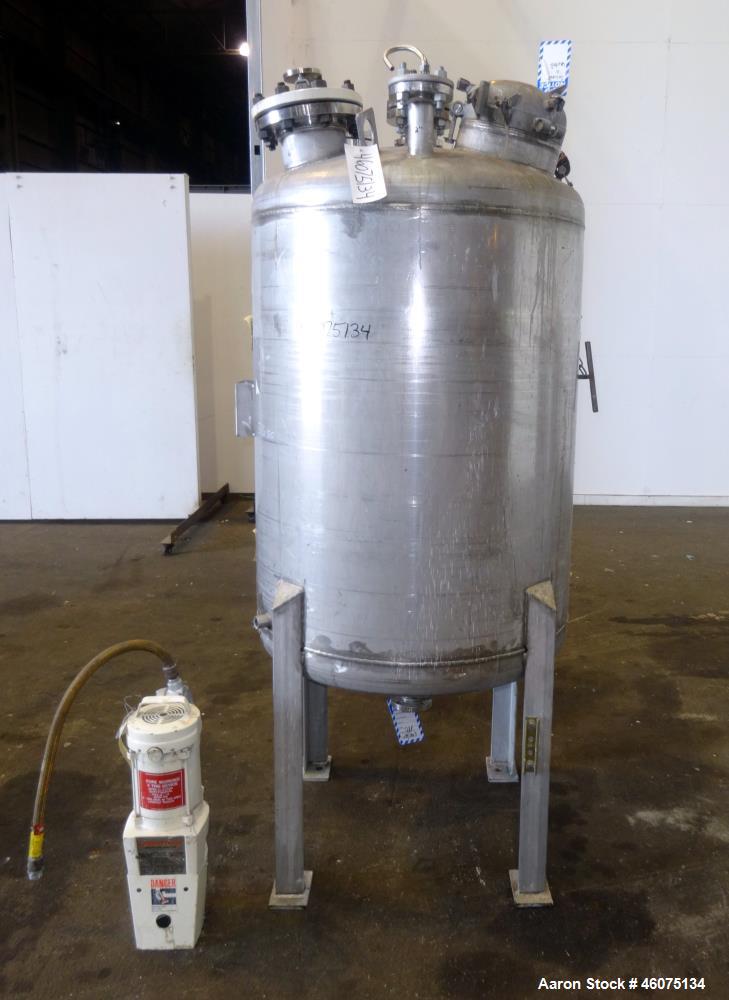 Used- Tank, 200 Gallon, 316 Stainless Steel, Vertical. Approximate 36" diameter x 43" straight side, dished top & bottom. Of...