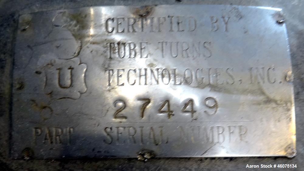 Used Tank, 200 Gallon, 316 Stainless Steel, Vertical. Approximate 36" diameter x 43" straight side, dished top & bottom. Off center top entering Lightnin agitator, model EKXJAC-43, serial# 93/B35832-...