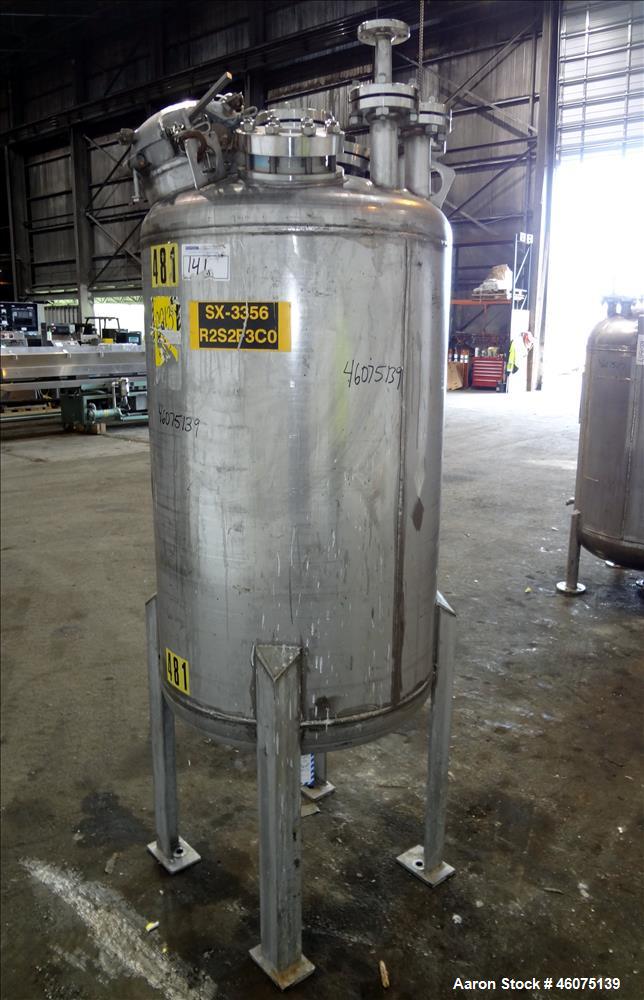 Used Tank, 100 Gallon, 316 Stainless Steel, Vertical. Approximate 26" diameter x 43" straight side, dished top & bottom. Top openings: 10" man way with cover, 3" center, 3", (3) 2", 6" with 4" sight ...