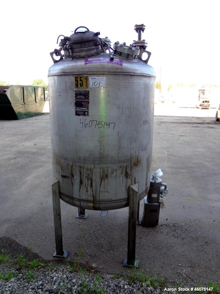 Used Tank, 275 Gallon, 316 Stainless Steel, Vertical. Approximate 42" diameter x 43" straight side, dished top & bottom. Off center top entering air operated Lightnin agitator, model EKXJAC-100, seri...