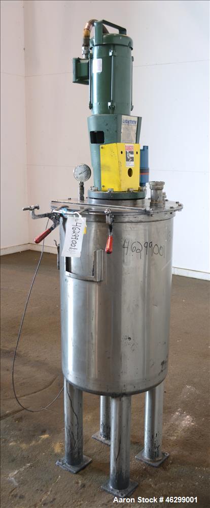 Used Approximate 40 Gallon Stainless Steel Mix Tank