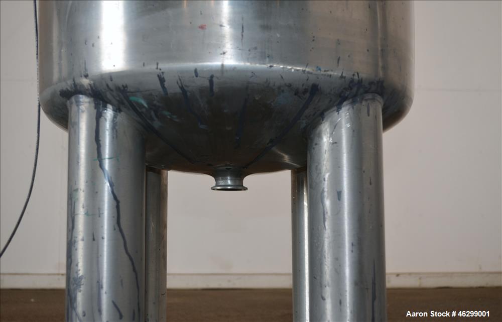 Used Approximate 40 Gallon Stainless Steel Mix Tank