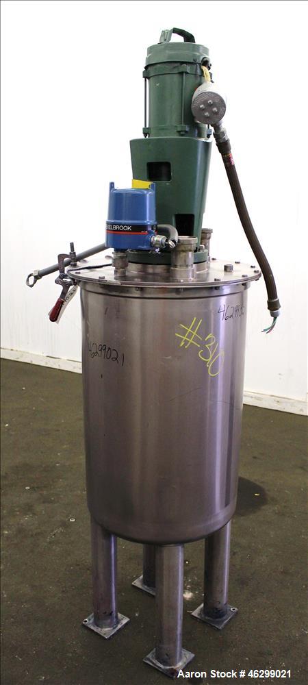 Used Tank, Approximately 40 Gallons, 304 Stainless Steel, Vertical. 20" Diameter x 30" straight side. Bolt-on flat top with 1/4 hinged cover, dished bottom. Top entering Lightnin agitator model XJC-3...