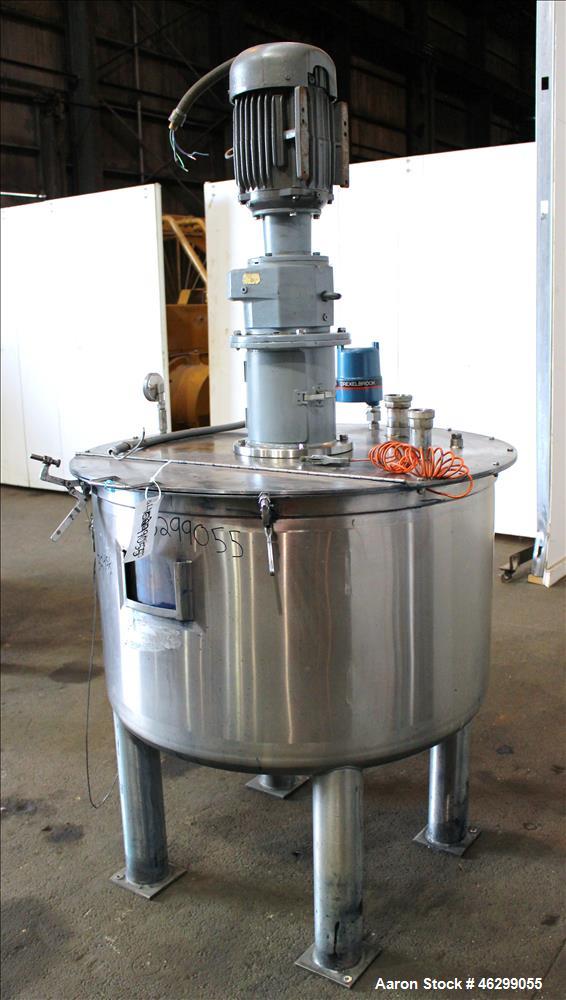 Used Tank, Approximately 120 Gallons, 304 Stainless Steel, Vertical. 40" Diameter x 22" straight side. Bolt-on flat top with 1/4 hinged cover, dished bottom. Top entering agitator, with 2" diameter s...