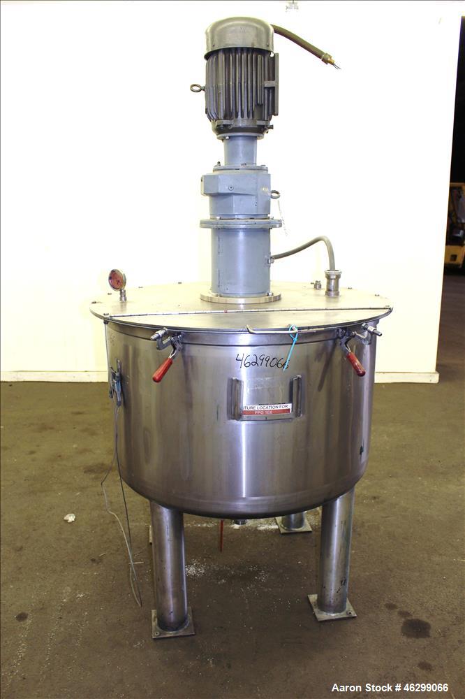 Used Tank, Approximately 120 Gallons, 304 Stainless Steel, Vertical. 40" Diameter x 22" straight side. Bolt-on flat top with 1/4 hinged cover, dished bottom. Top entering agitator, with 2" diameter s...